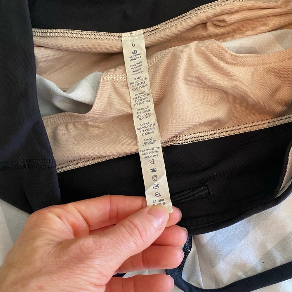 Lululemon Speed Shorts - Picture 2 of 3